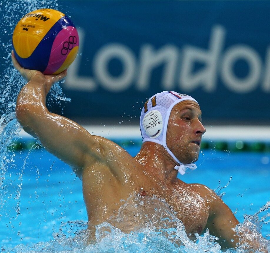 Waterpolo Cap nummer 9